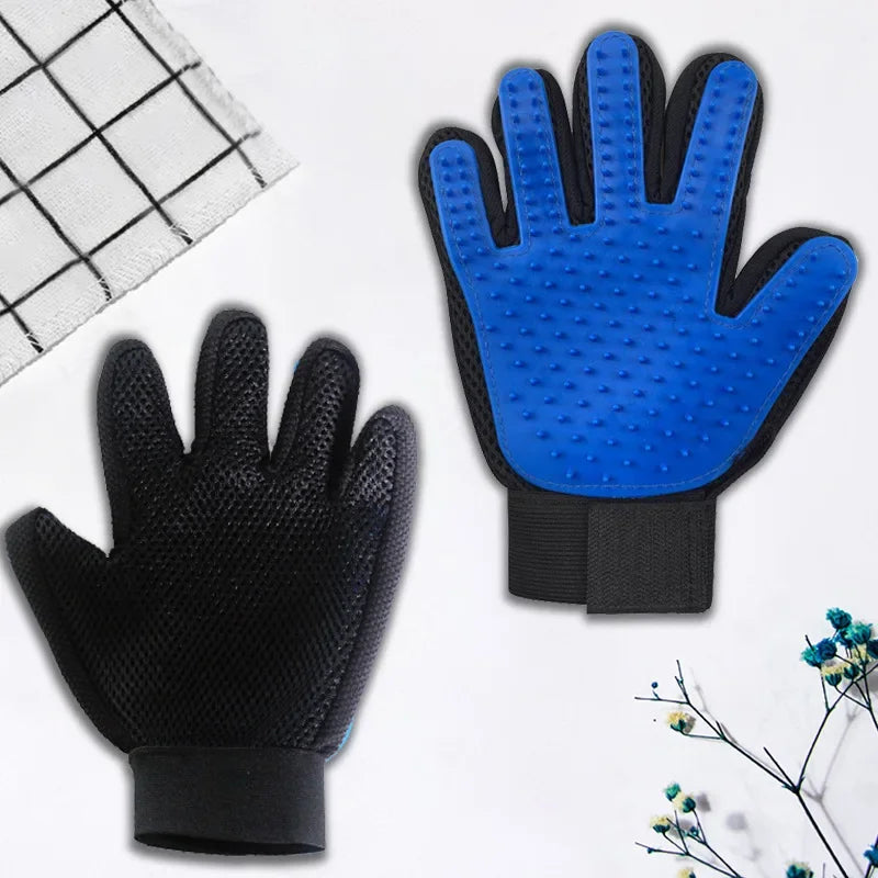 Cat Grooming Glove | Rubber Hair Removal & Massage Brush | MyArturito