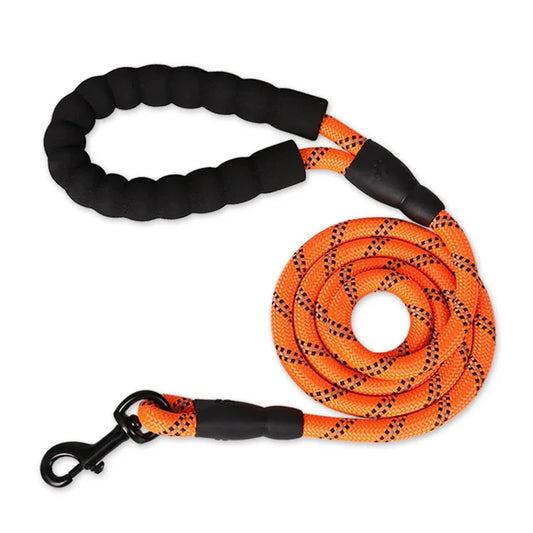 Reflective Dog Leash With Padded Handle & Heavy-Duty Rope For Strong Dogs | MyArturito